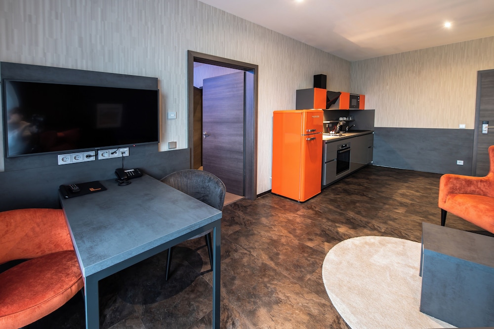 GS Hotel 46/60