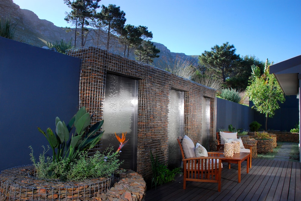 Selkirk House 3/50