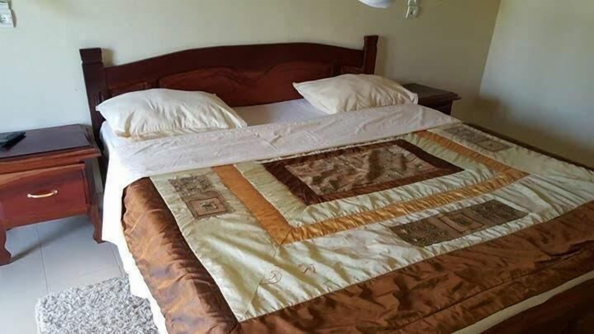 Room at Hotel & Campement du Lac Rose, NIAGA
