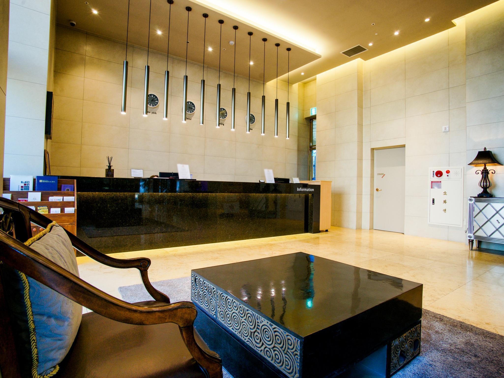 Stellar Hotel Yeongjong 25/50