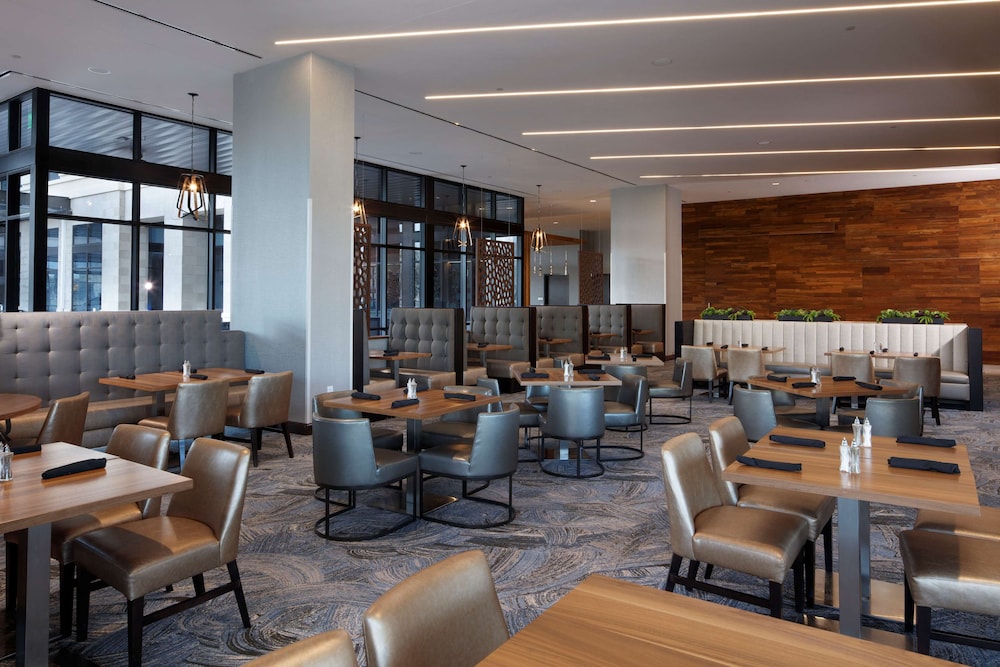 EMBASSY SUITES BY HILTON AMARILLO DOWNTOWN HOTEL 39/62