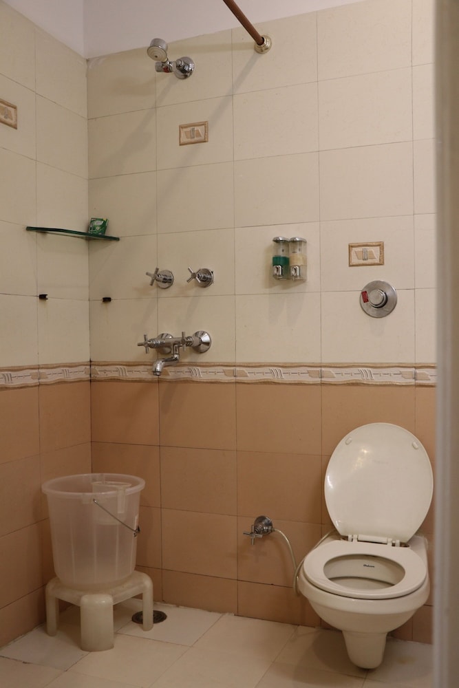 Hotel Diamond Plaza 41/43