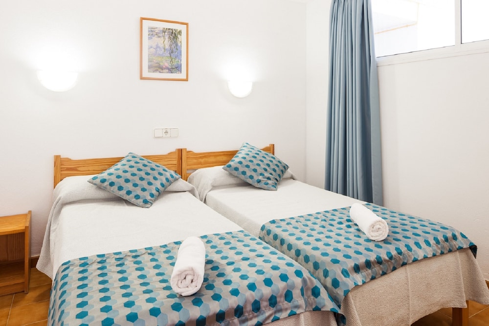 Aparthotel Puerto Cala Vadella 9/32