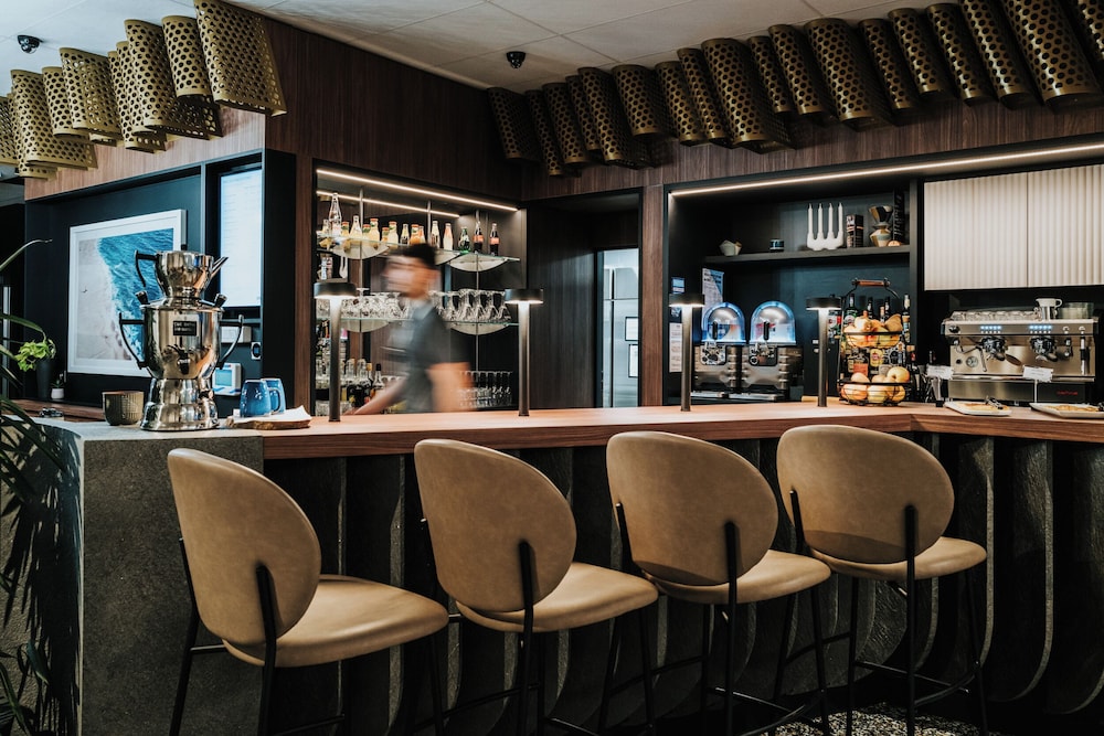 Mercure Brest Centre Port 35/47
