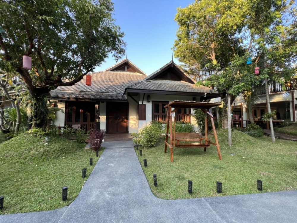 Rawisara Villa Resort 39/51
