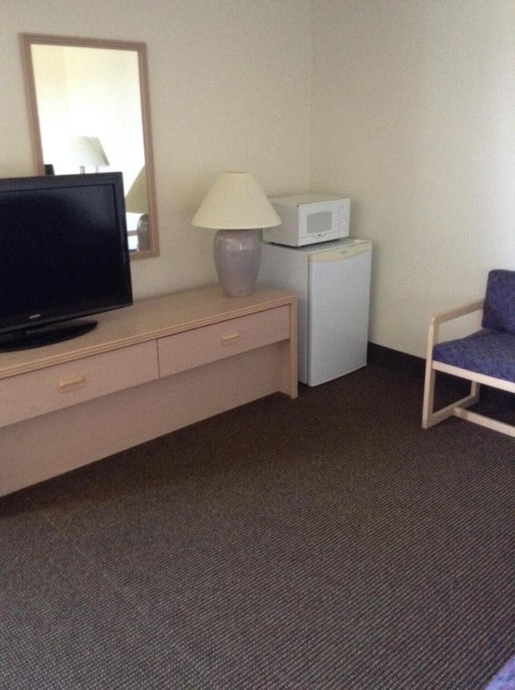 Americas Best Value Inn & Suites Stuart 22/39