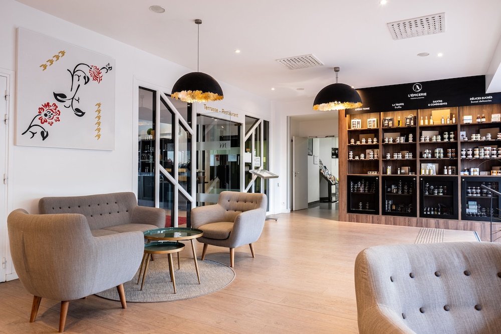 MERCURE TOURS SUD 57/77