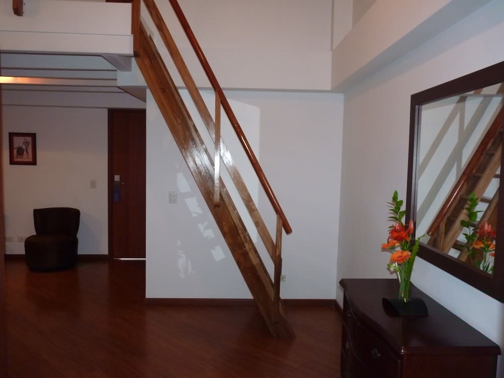 Hotel Casa Galvez 4/23