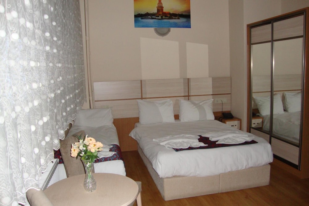 Royal Suites Besiktas Hotel 32/67