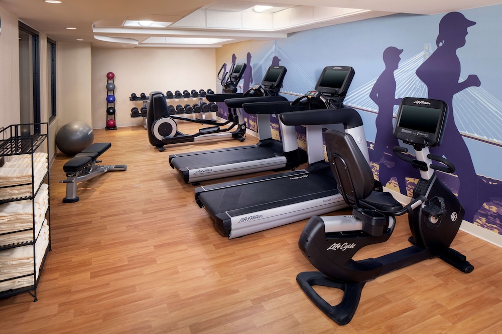 Hyatt Place Mount Pleasant Towne Centre 19/45