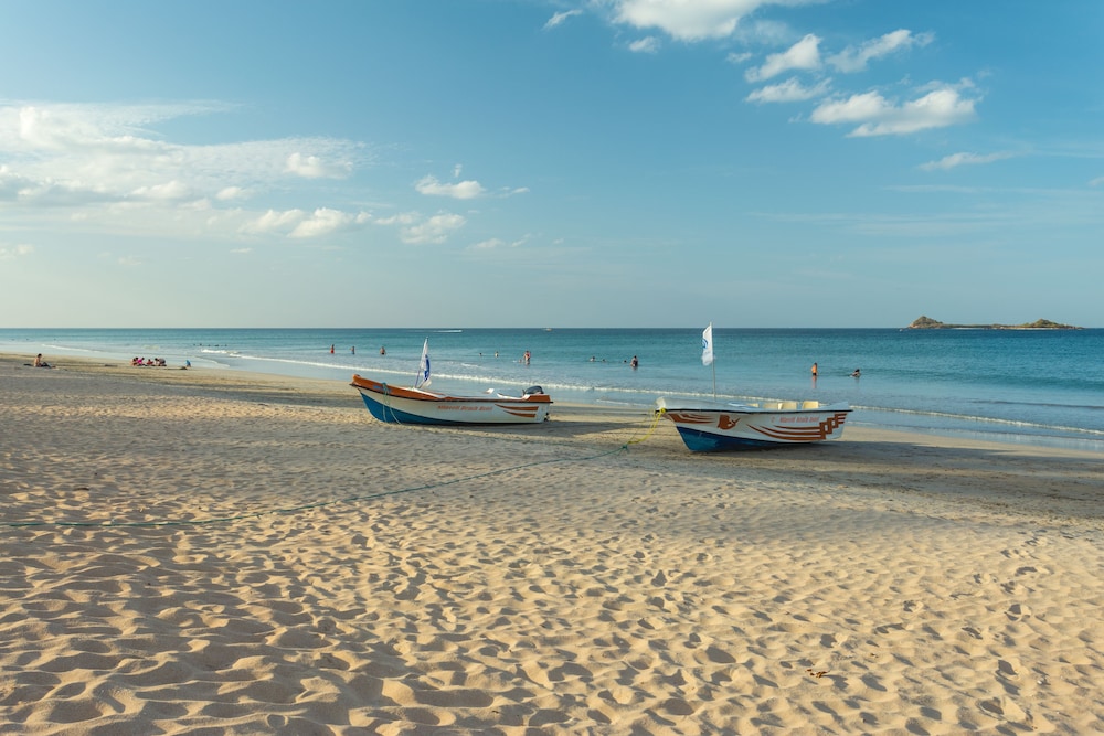 Nilaveli Beach Hotel 36/50