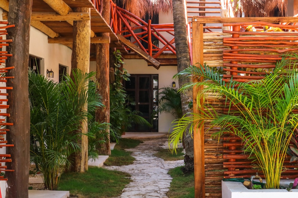 Hotel Kin Ha Pueblo 73/79