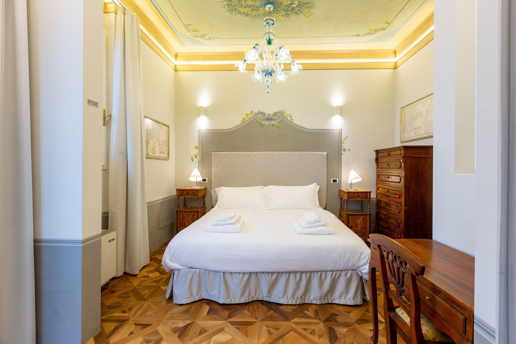 Premium, Double Bed