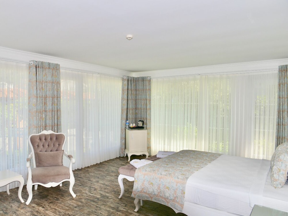Gocek Naz Hotel 33/68