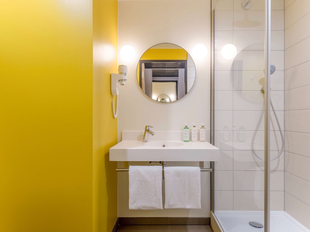 Ibis Styles Paris Meteor Avenue D'italie 15/61