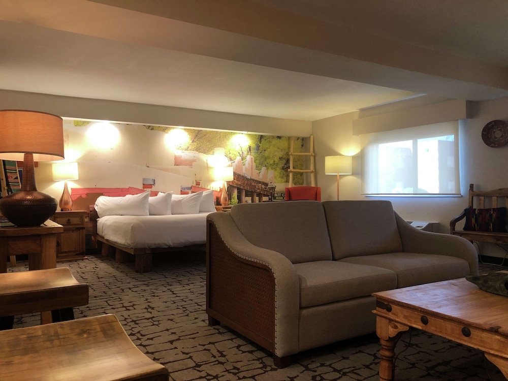 Hotel Don Fernando de Taos, Tapestry Collection by Hilton 49/80