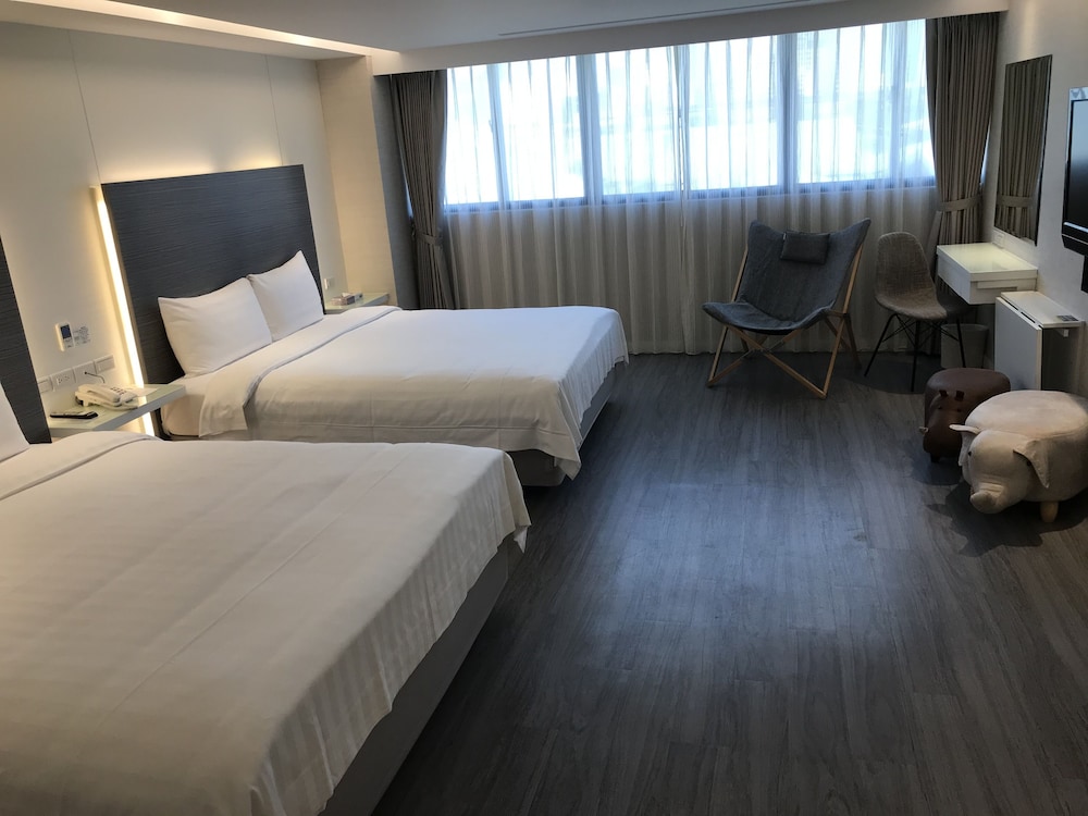 Golden Garden Hotel 15/51