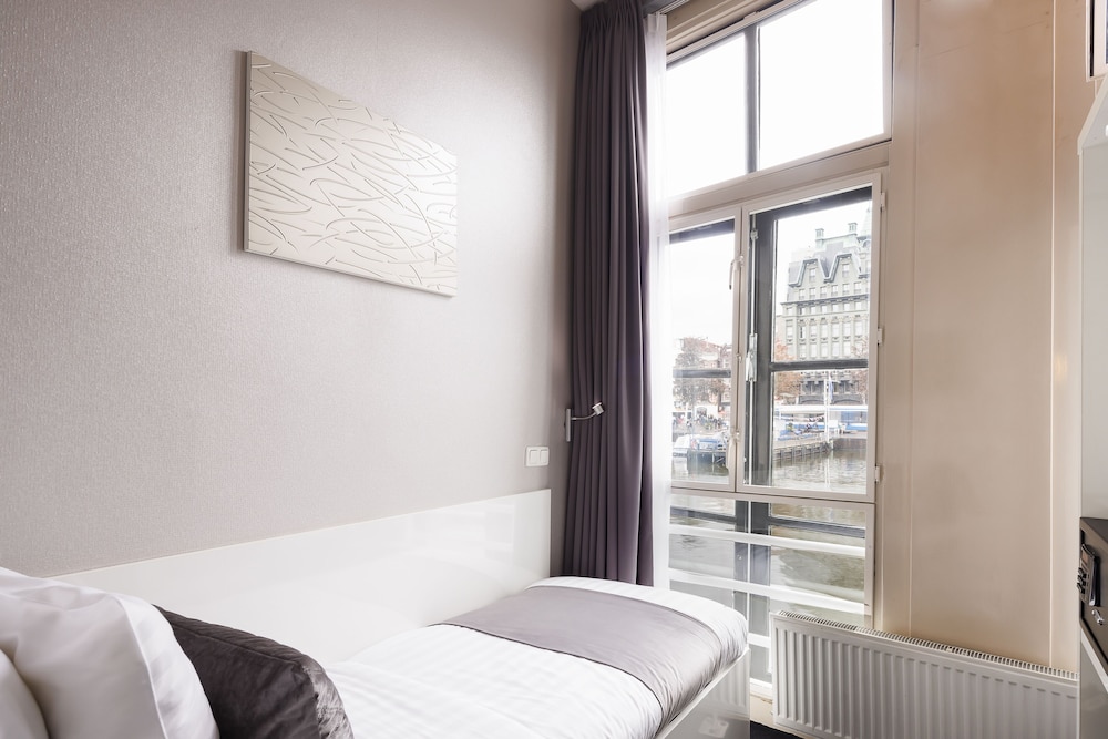 Hotel CC 18/50