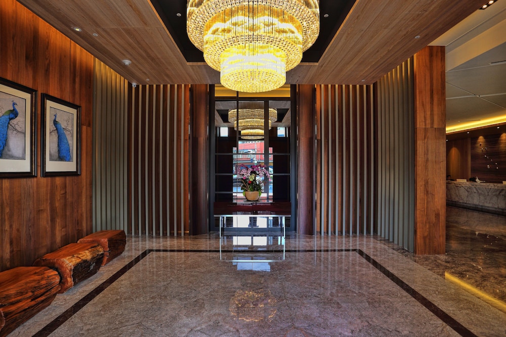 Intrendy Hotel 11/71
