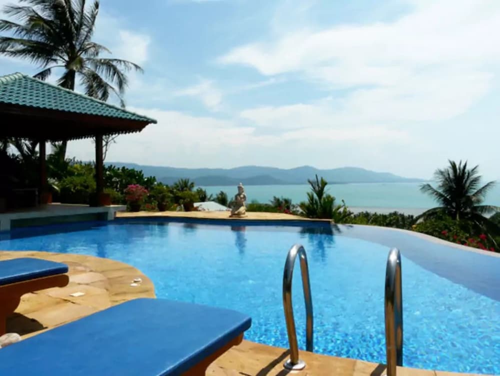 4 Bedroom Sea View - Villa Talay 53/56