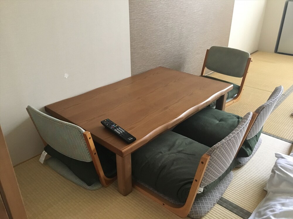 Nanki Shirahama Resort Hotel (ex Asahi Resort Hotel Shirahama) 33/39