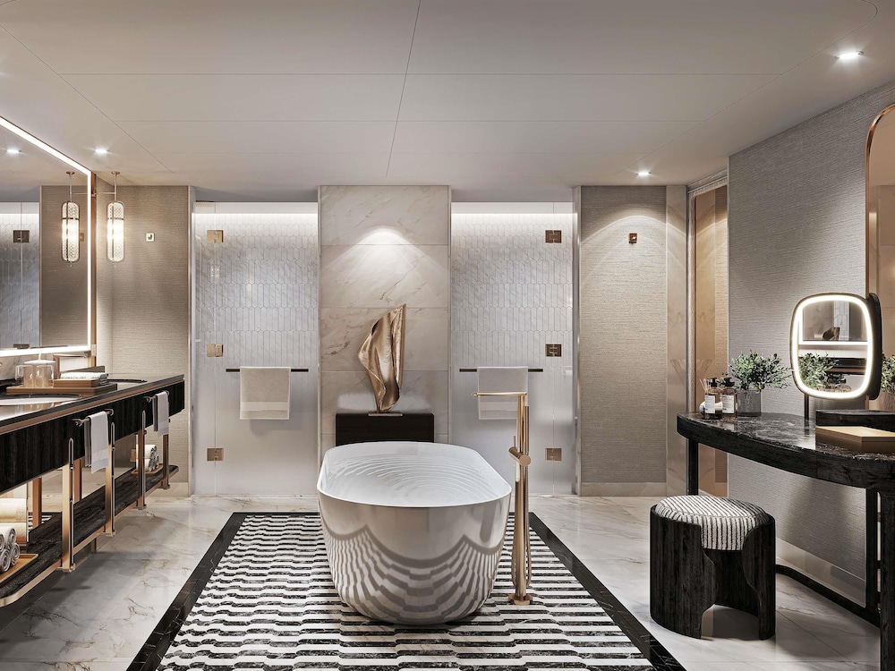 Fairmont Bangkok Sukhumvit 63/63