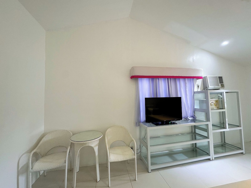 Pacific Cebu Resort International 27/50