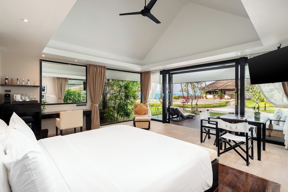 Nikki Beach Resort & Spa Koh Samui 9/68