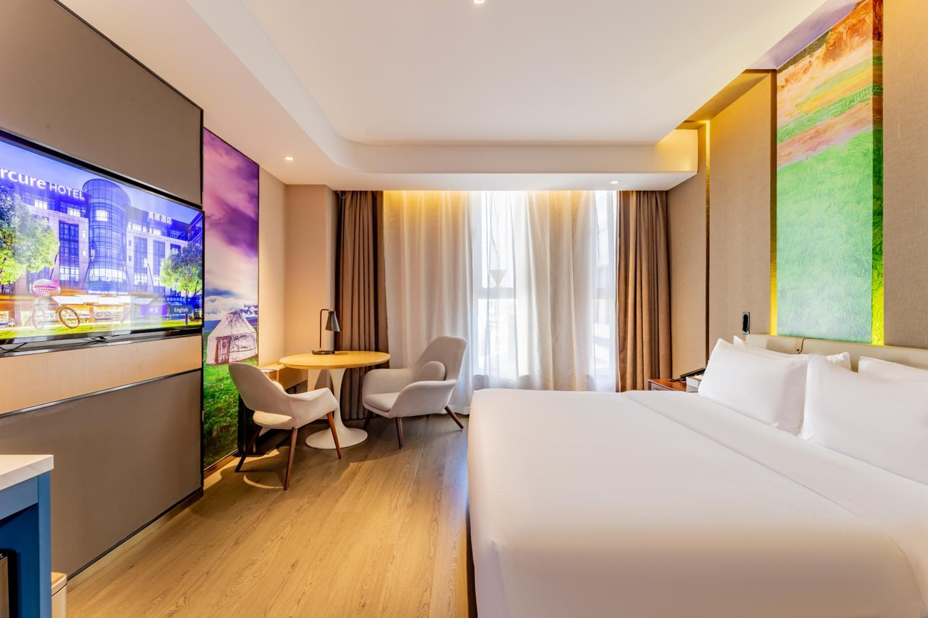 غرفة قياسية بسرير كينج، Mercure Huhhot Economic Zone 2/4