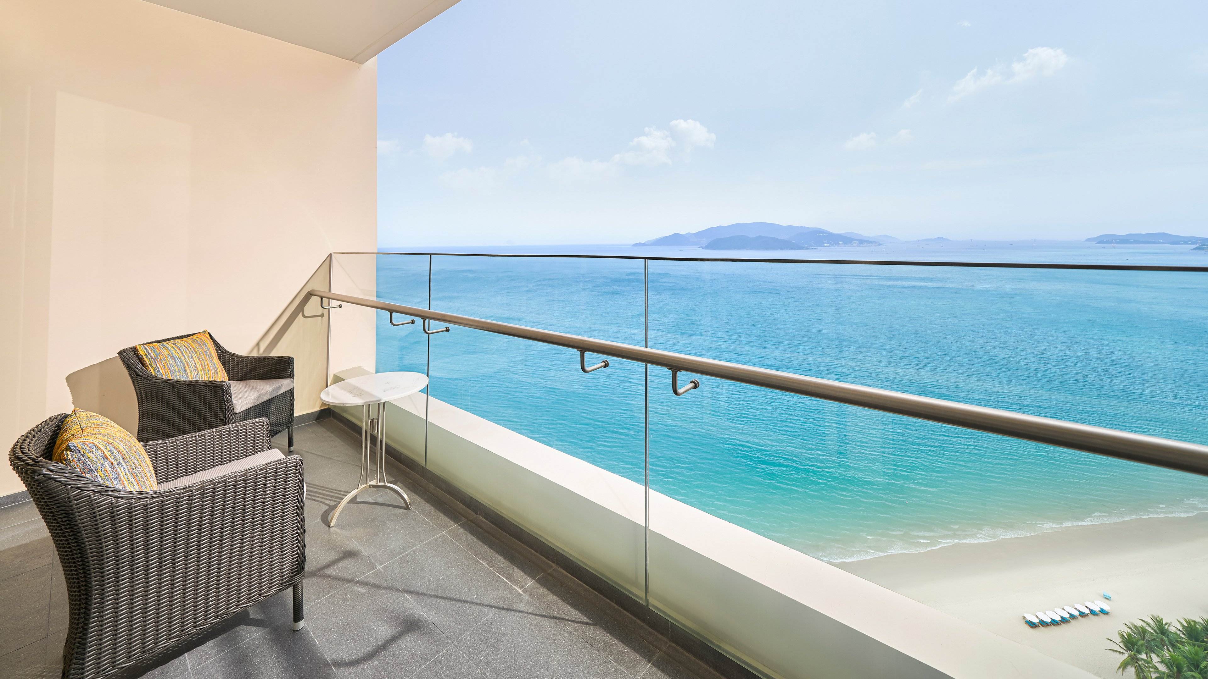 InterContinental Residences Nha Trang by IHG 8/32