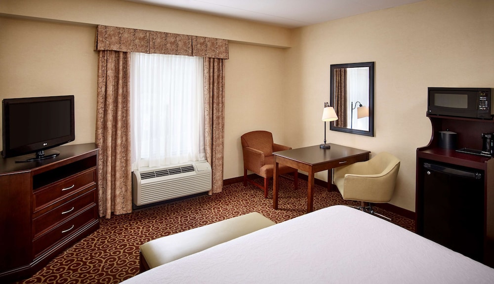 Hampton Inn by Hilton North Bay 12/47