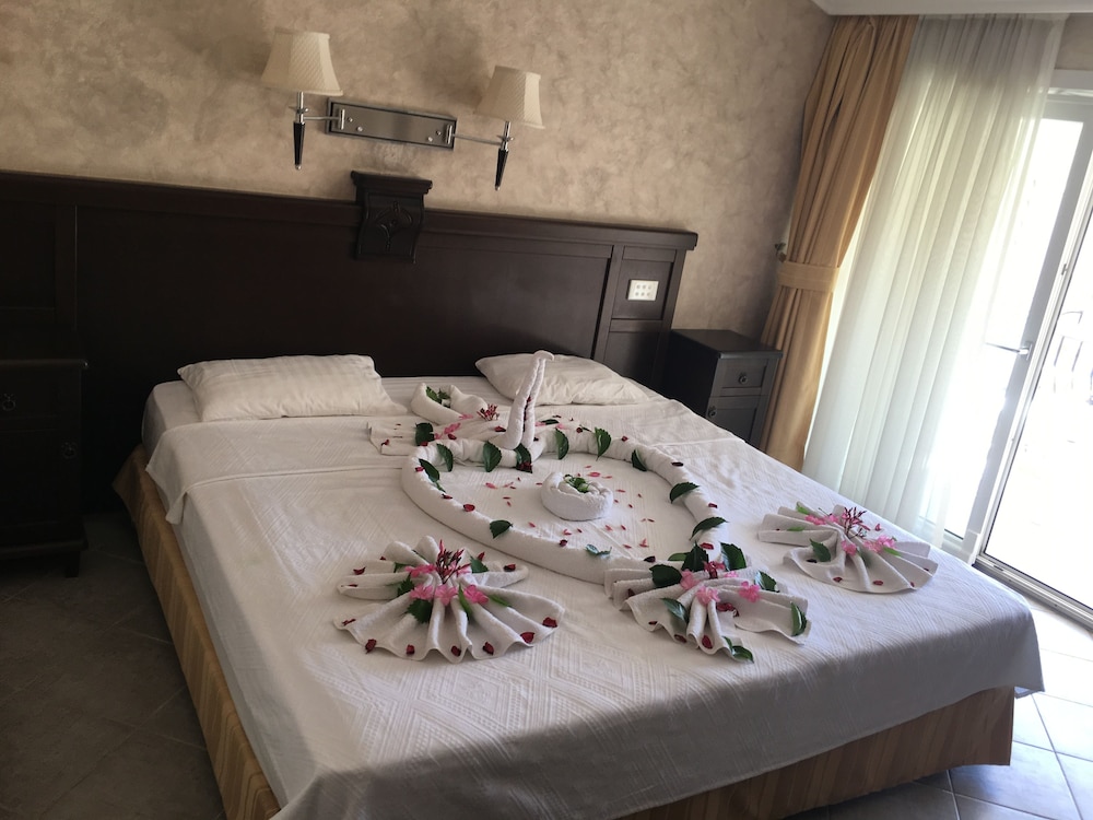 Sweethome Boutique Hotel 8/19