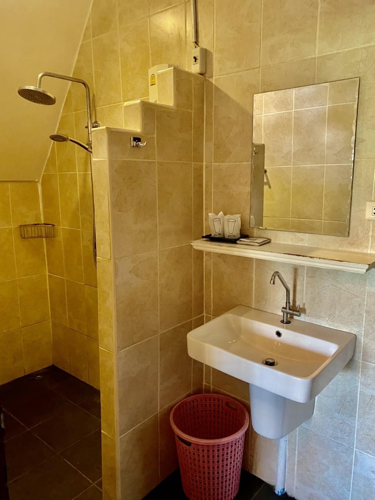 جناح عائلي بسرير كينج وسرير بطابقين، Homestay Chiang Rai 7/9