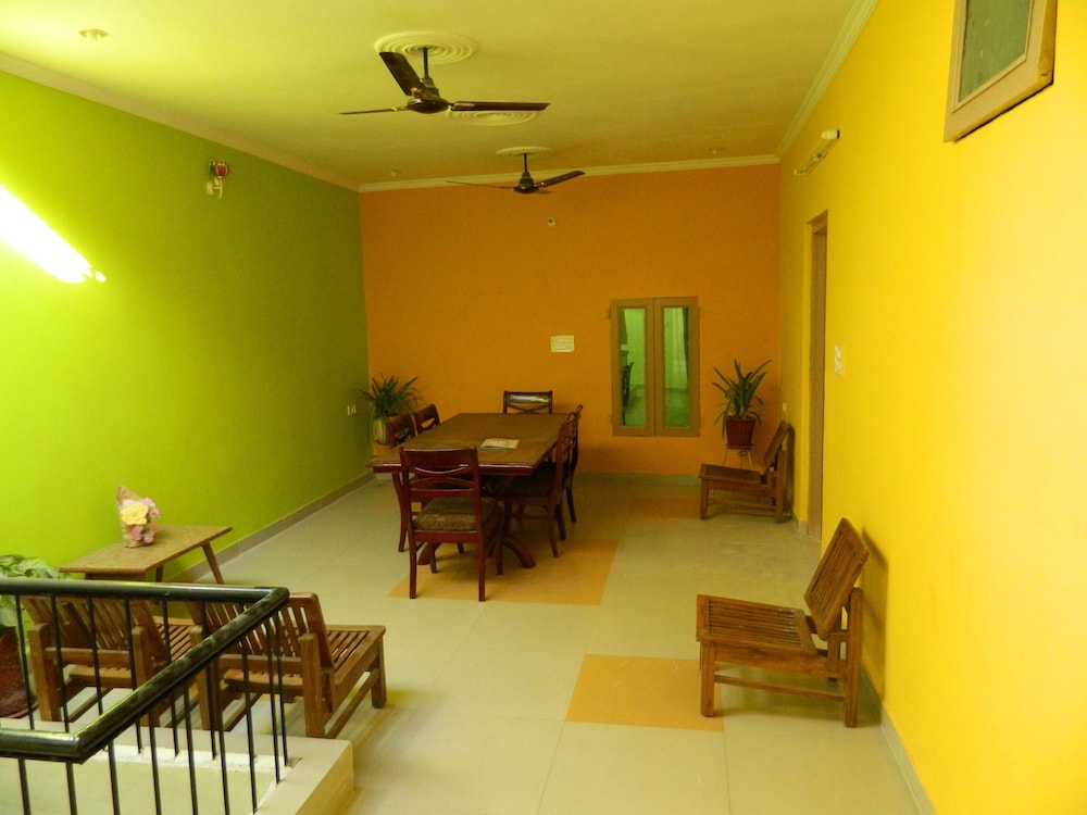 Hotel Satkar 27/31