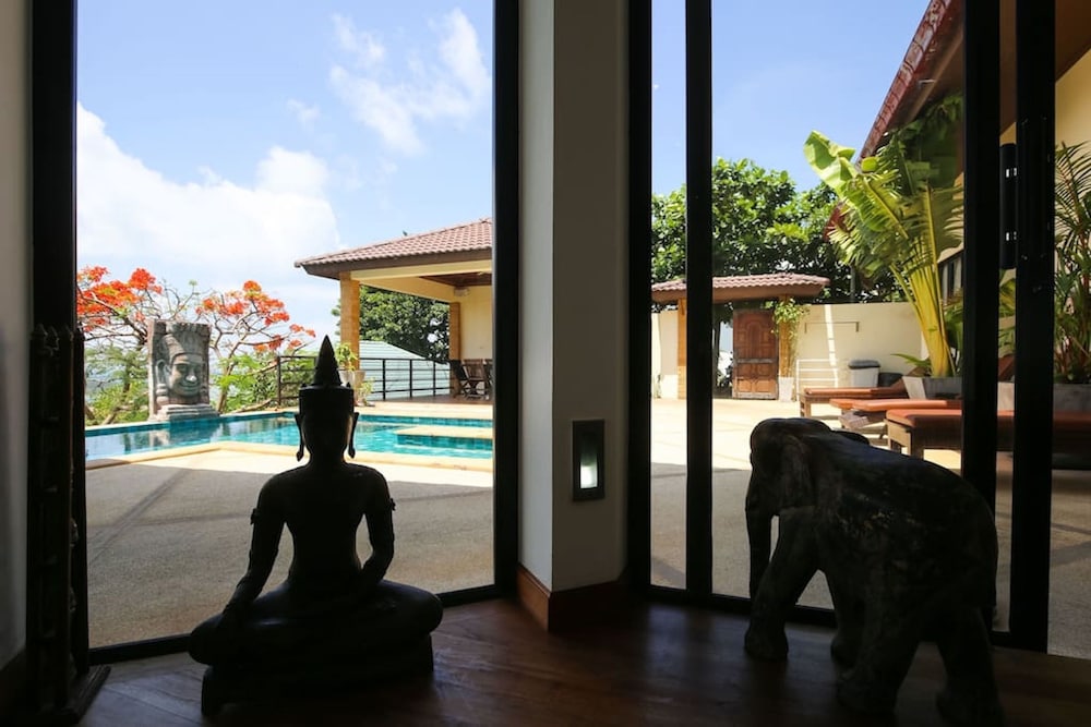 4 Bedroom Sea View Villa Suay Paap 31/40