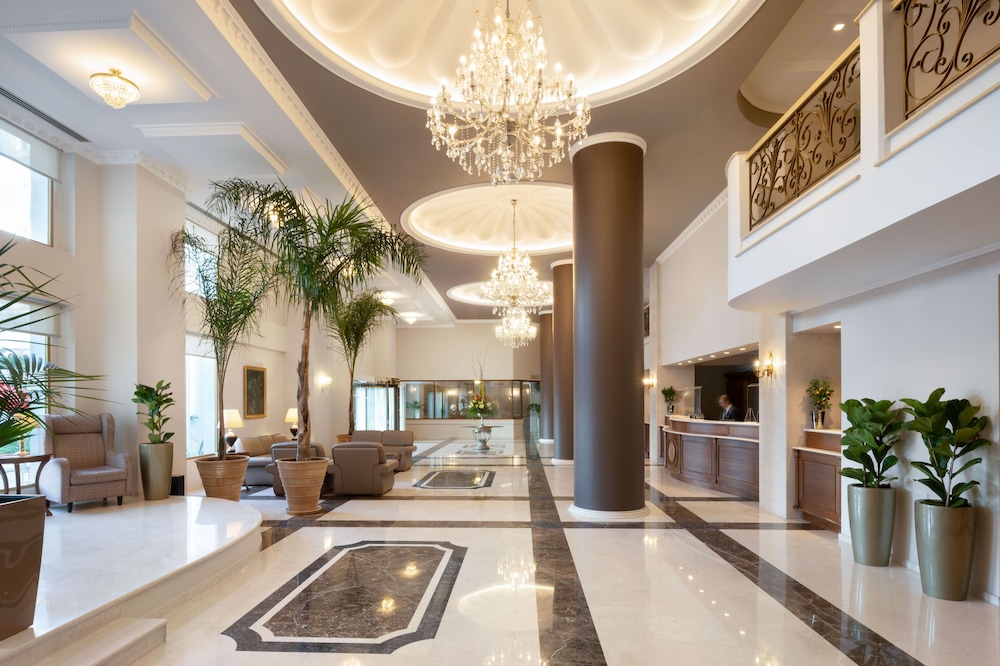 Grand Hotel Palace 6/39