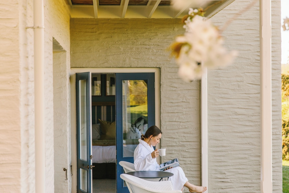 Millbrook Resort 5/50