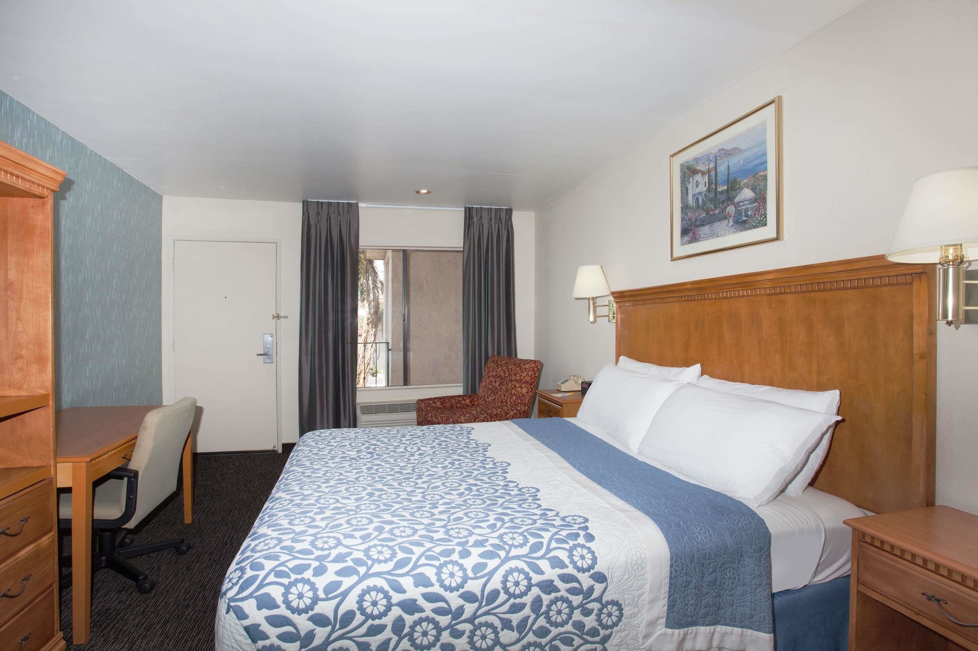 ROOM, MULTIPLE BEDS, ACCESSIBLE