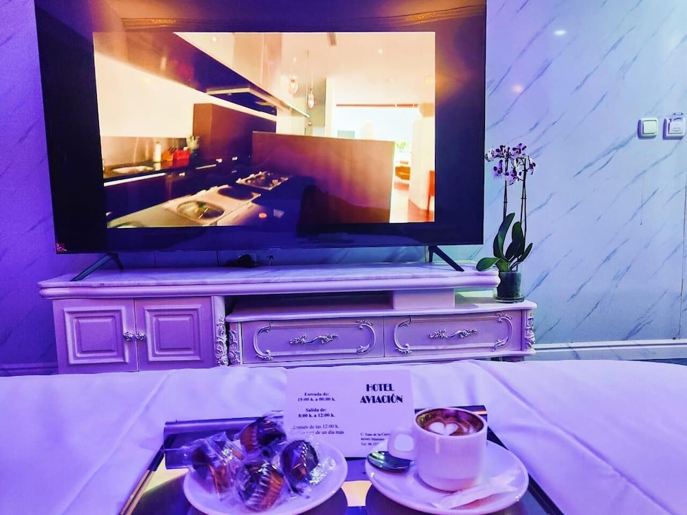 Hotel Aviacion 53/53