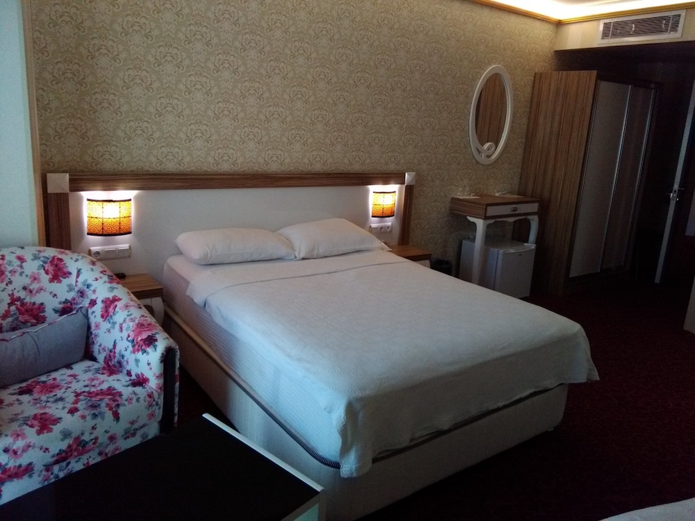 RMS Atlas Otel 6/23