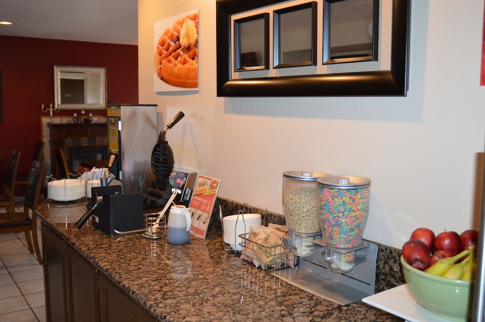 Ramada By Wyndham Arcata 28/43