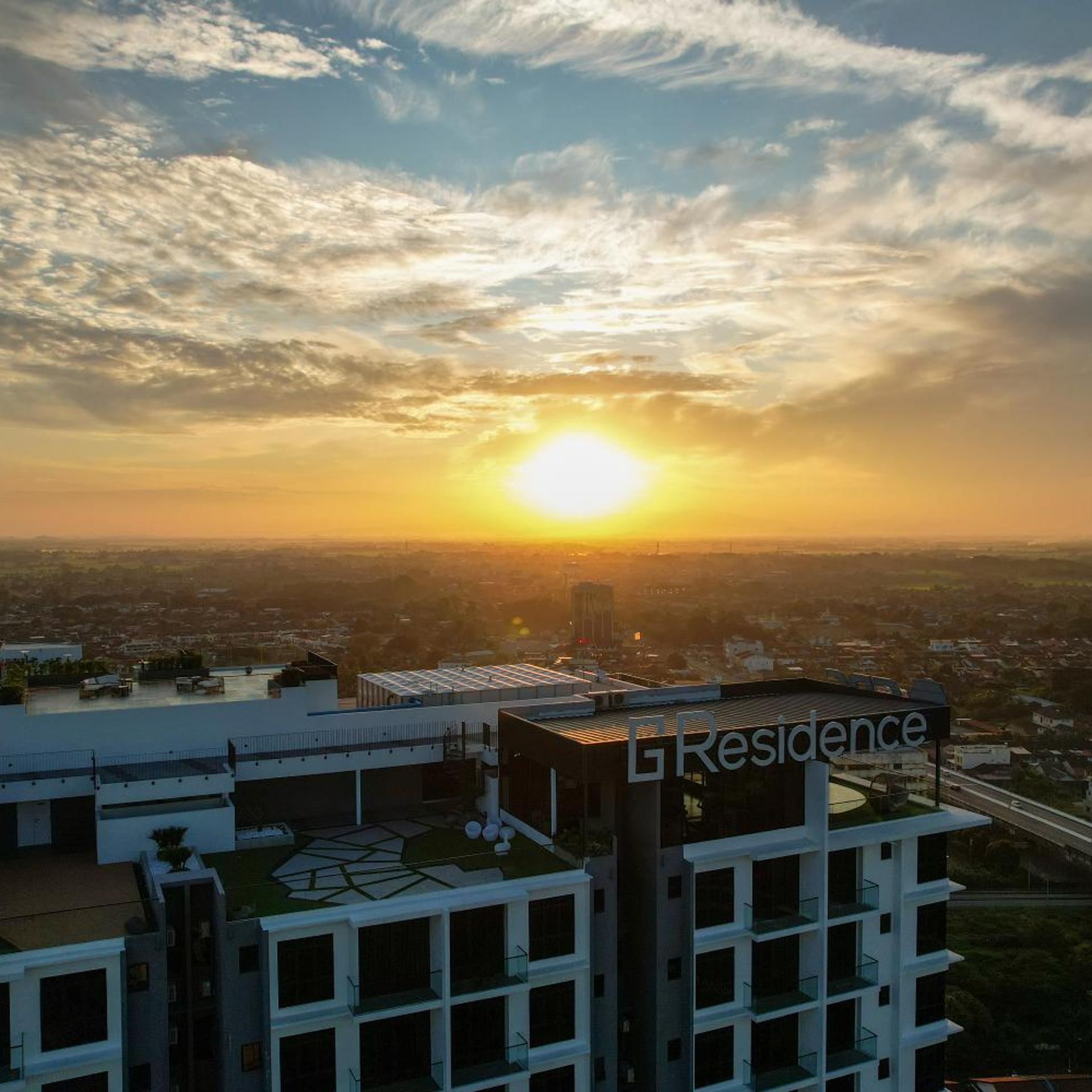 G Residence Sky Suite 42/50