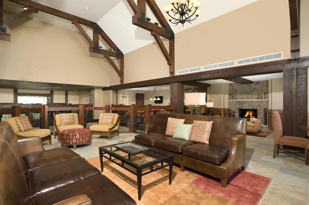 Crystal Peak Lodge 48/74
