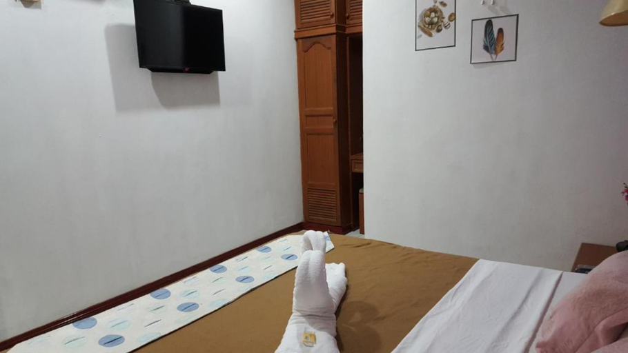 New Orchid Hotel & Motel 8/11