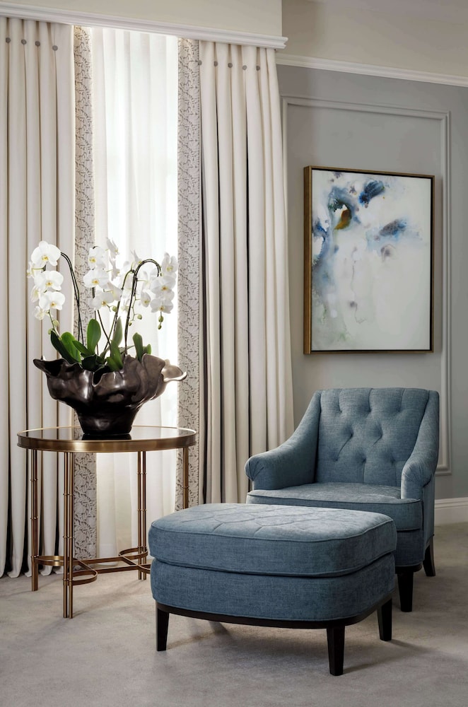 The Hermitage Hotel 49/61