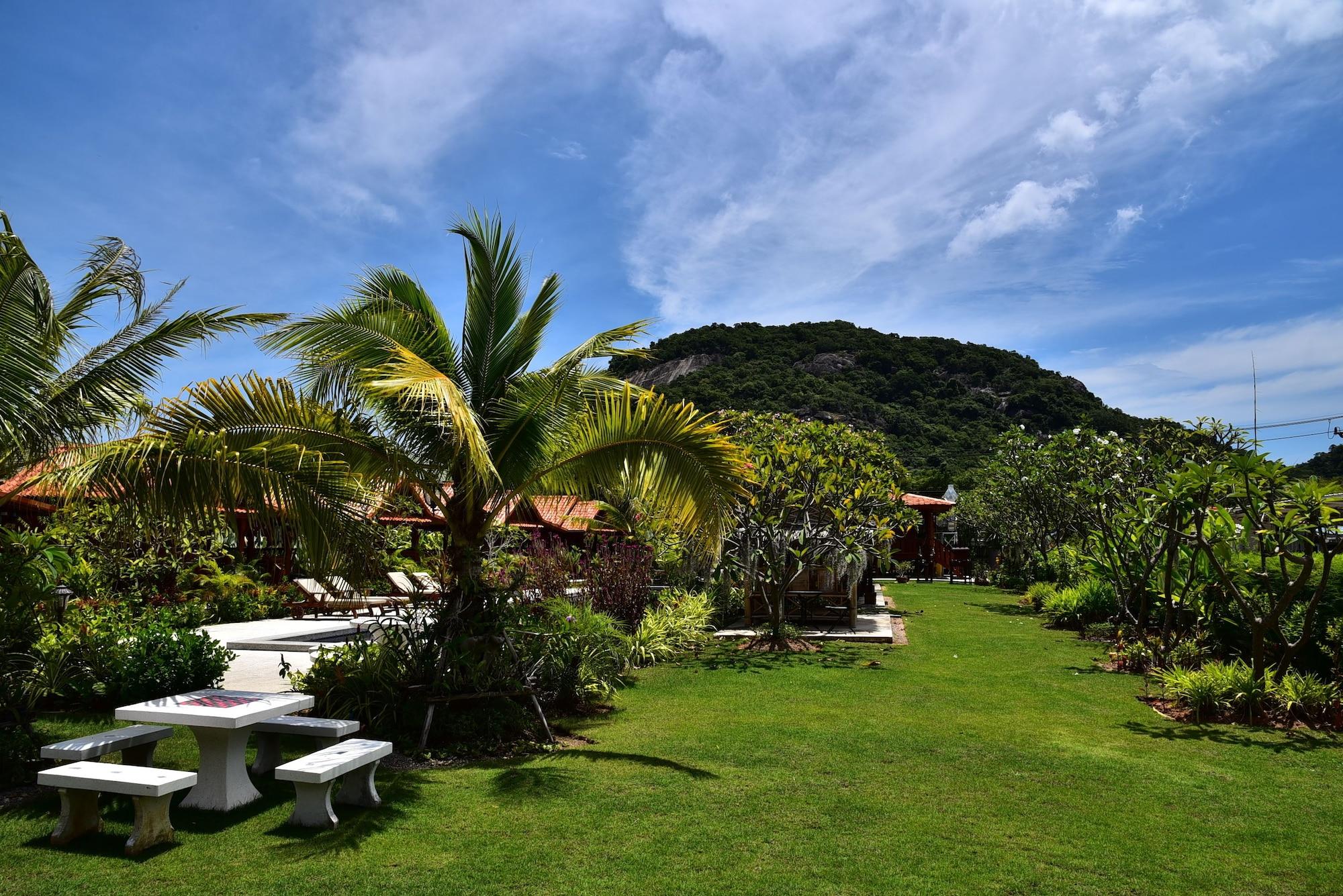 Thai House Resort 37/47