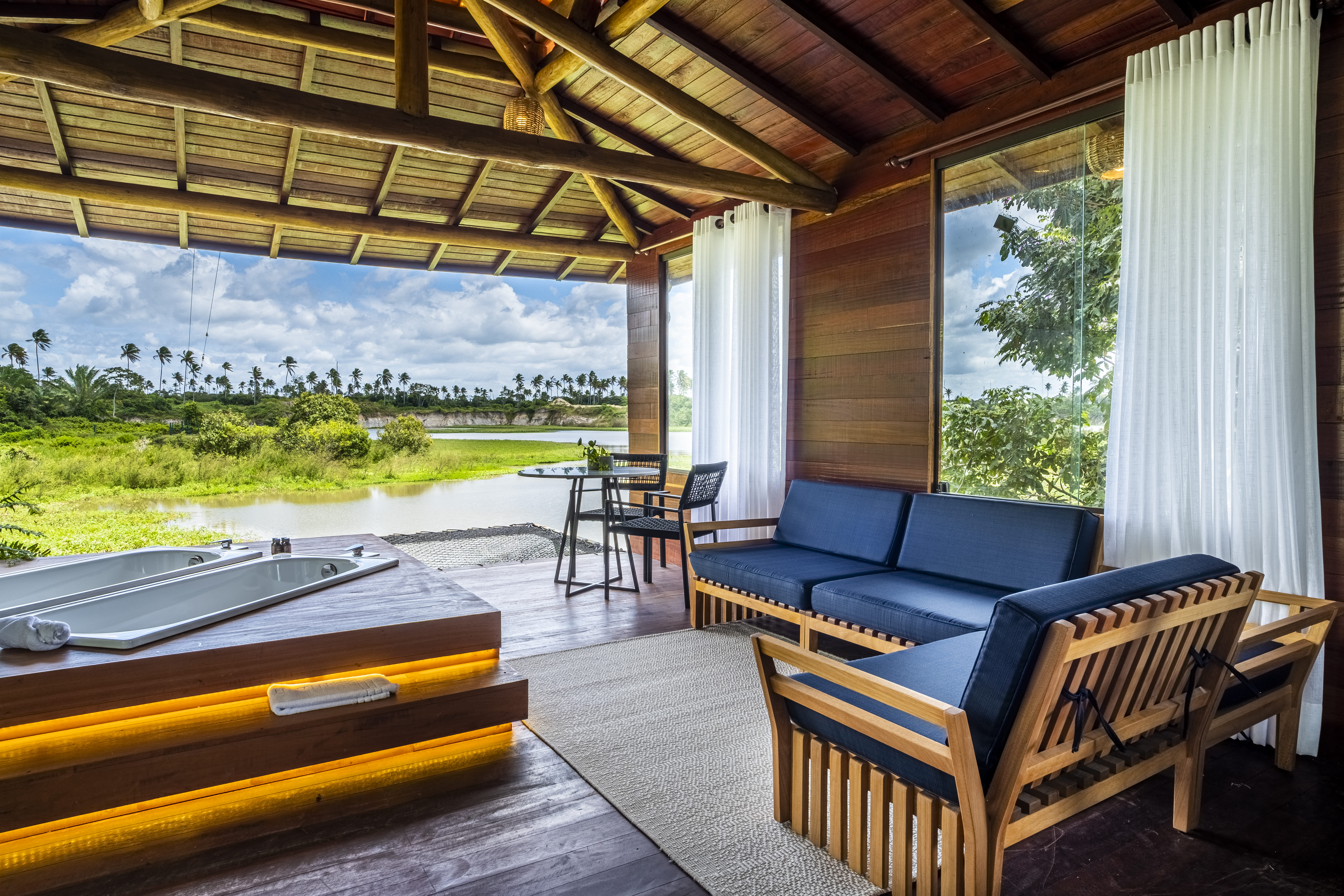 Eco Luar Boutique Hotel 59/67