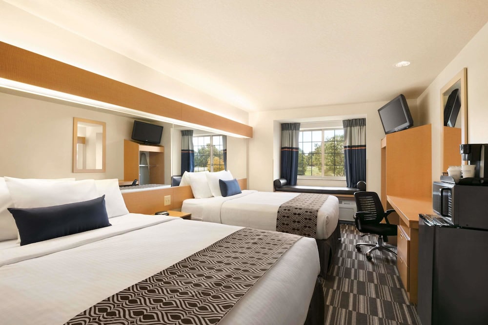 Microtel Inn And Suites By Wyndham Culpeper 12/29