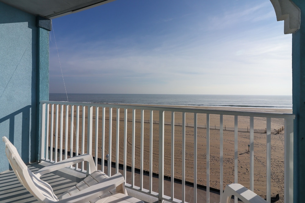 Ocean 1 Hotel and Suites photo4