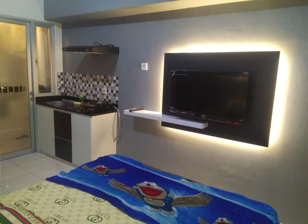 apartment gunawangsa merr by rava